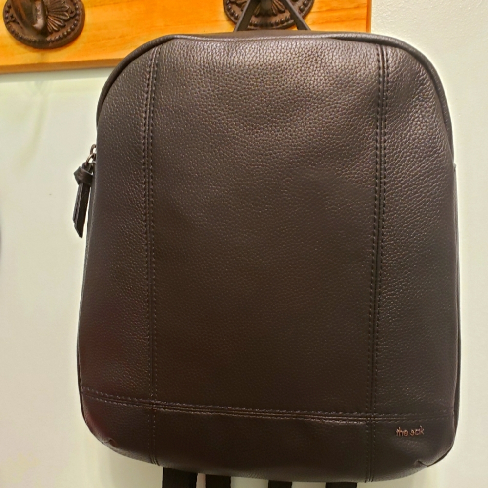 COPY - NWT the sak De Young Backpack